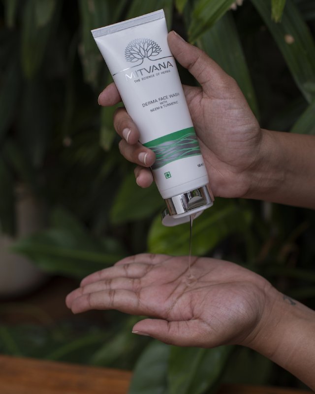 Derma Face Wash with Neem and Turmeric 100ml